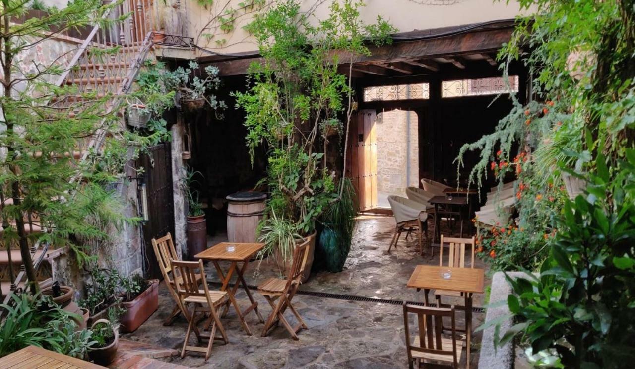La Troje Oropesana ξενώνας Εξωτερικό φωτογραφία
